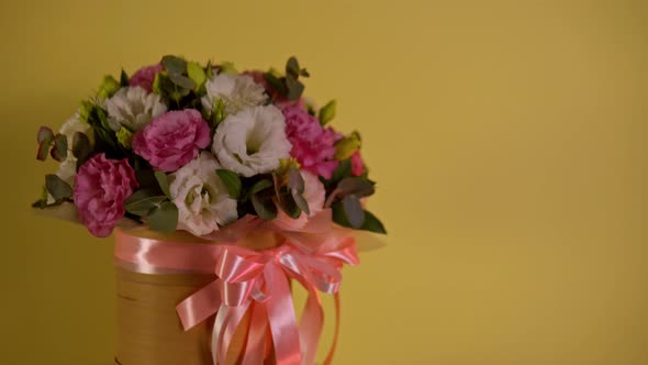 Gift Pack for Bouquet in Pastel Colors