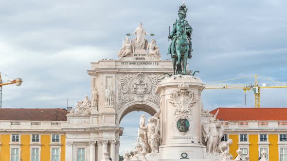 Triumphal Arch at Rua Augusta and Bronze Statue of King Jose I at Commerce Square Timelapse in