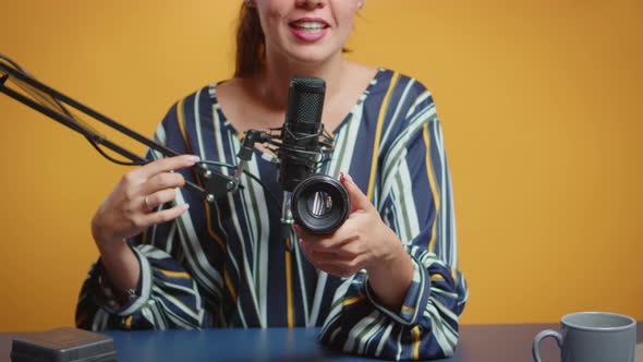 Photography Expert Talking About Camera Lens