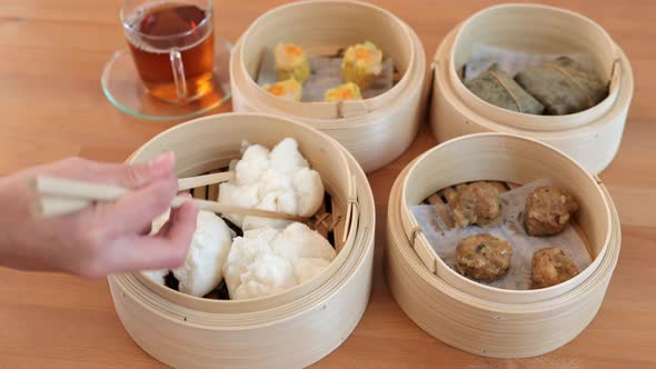 Dim sum in Bamboo basket at Chinese restaurant