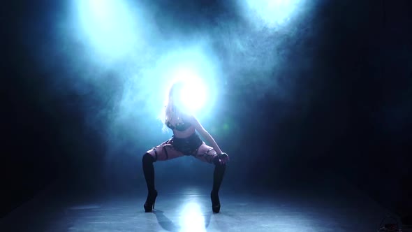 Erotic Dancer Demonstrating Her Perfect Body. Smoky Studio, Slow Motion