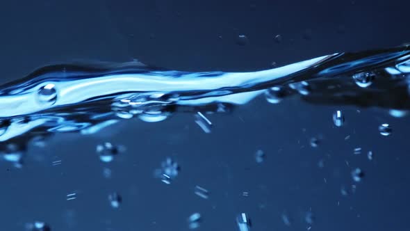 Pure Water (4K)