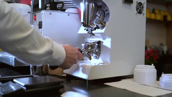 Grind Coffee in Machine Spbas