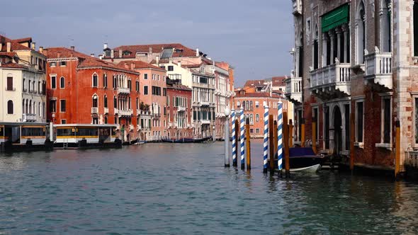 Sailing on Wide Part of Grand Canal Under Bright Sunshine