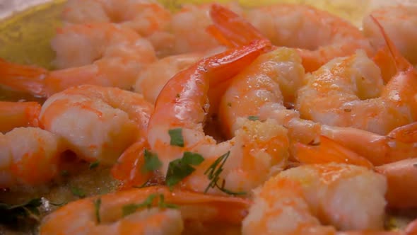 Delicious Shrimp Sprinkled with Chopped Herbs