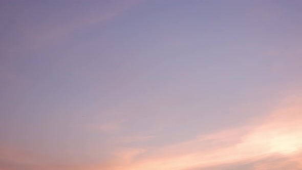 4K Sky Time lapse, Beautiful background, Sky Timelapse of skyscrapers. alt