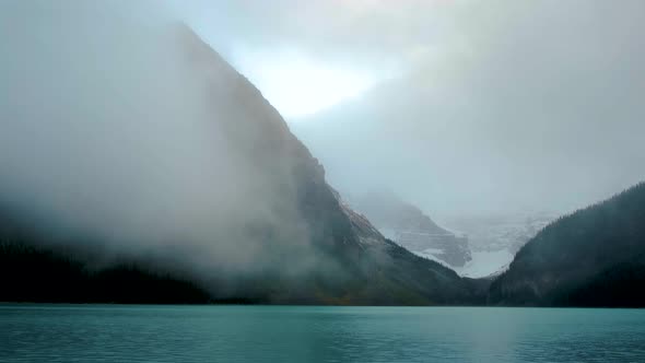 Lake Louise Canadian Rockies Banff National Park Beautiful Autumn Views of Iconic Lake Louise in