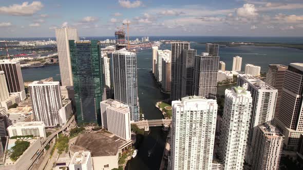 5k aerial drone video Miami River