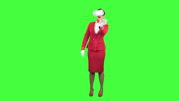 Stewardess in the Glasses of Virtual Reality . Green Screen