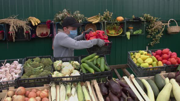 Red Peppers at the Farmers' Market. Slow Motion 2x.