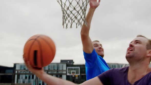 Basketball players playing basketball 4k