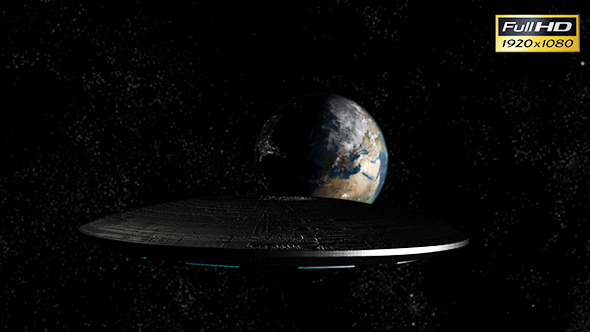 UFO Spaceship Heading Towards Earth