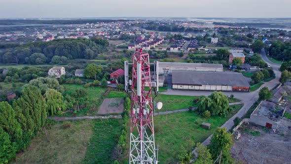 Telecom Tower with 5g Base Station Antenna