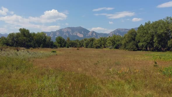 Flying towards Flatirons