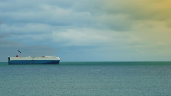 ship crossing the horizon