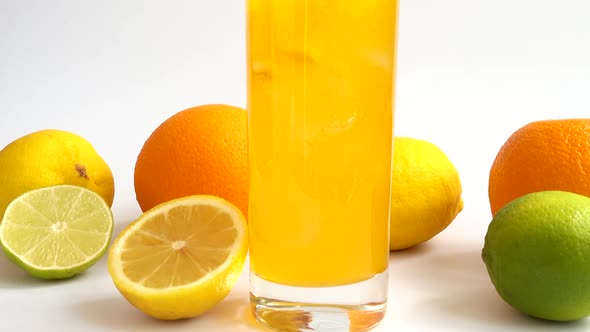 Preparation of Lemonade with Ice and Lemon