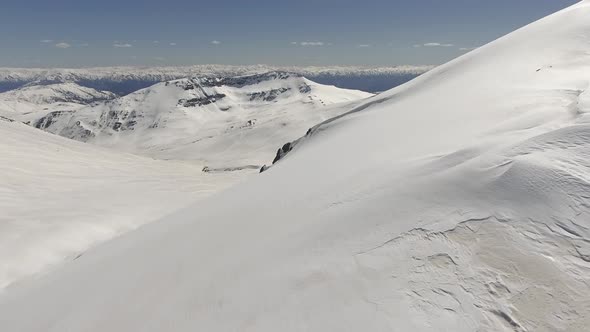 Fly in the Endless Mountains