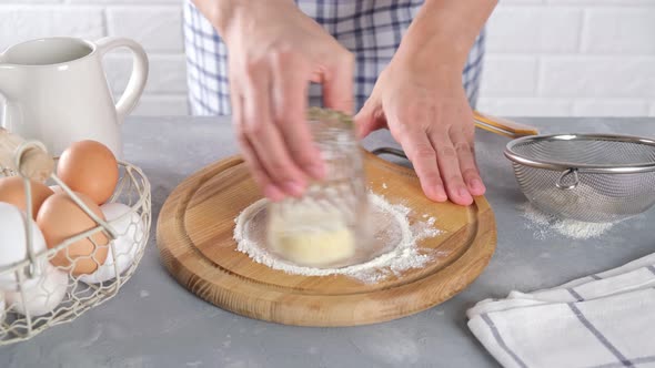 Cooking cottage cheese buns, syrniki. Preparation of dough, cooking pastry.