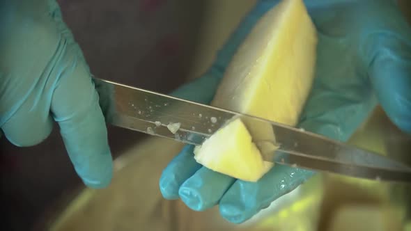 Pineapple PeelingShot on Sony A6500