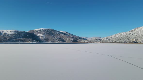 Abant Lake frozen, frozen lake