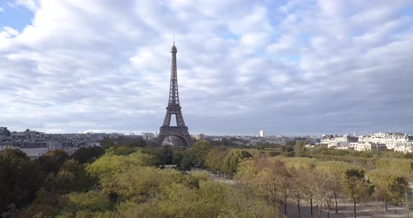 4 K Paris Eiffel Tower