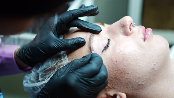 Procedure of Eyebrow Microblading