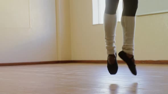 Male ballet dancer dancing in the dance studio 4k