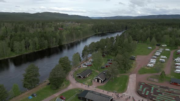 The start of Uka Pain 50 miles trail run. Drone footage forward dolly following the runners along th