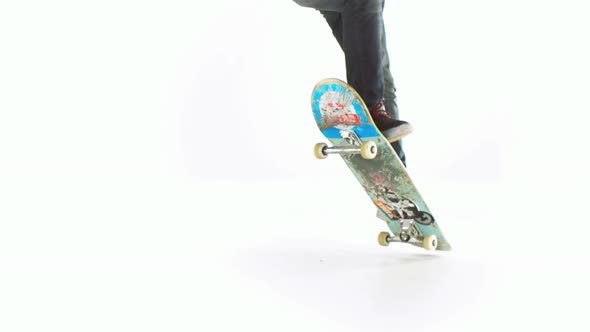 Skateboard jump, Slow Motion alt