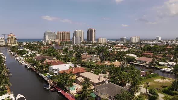 Upscale residential neighborhoods Fort Lauderdale FL