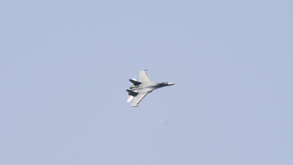 Jet fighter flying in the sky
