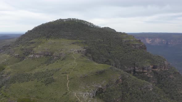 Drone aerial footage of Mount Banks in the Explorers Range in The Blue Mountains in Australia