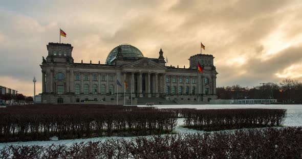 Early morning Time Lapse of Reichstag, German government building