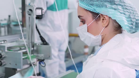 Face Mask Production Line in Modern Factory