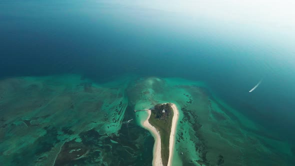 Aerial view of Enmedio Island in veracruz