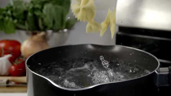 Pasta Cooking Falling Slow Motion