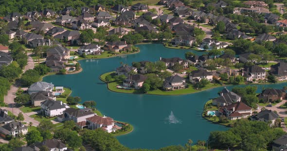 Establishing shot of affluent homes in Houston