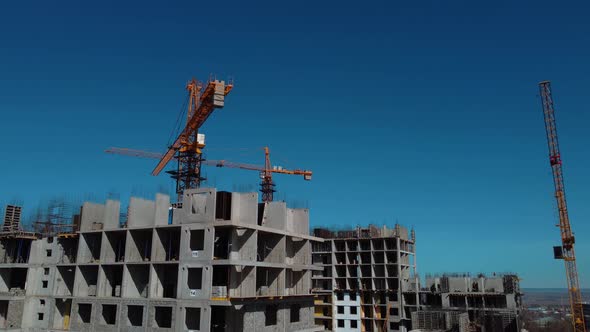 Construction Site of a Multistorey Building alt