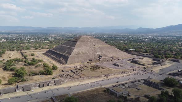 top view drone pyramids Teotihuacán mexico in calzada de los muertos, pyramid of sun and moon