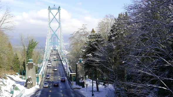 Winter Vancouver - Lions Gate Bridge