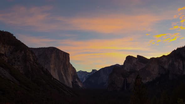 Yosemite Valley Time Lapse