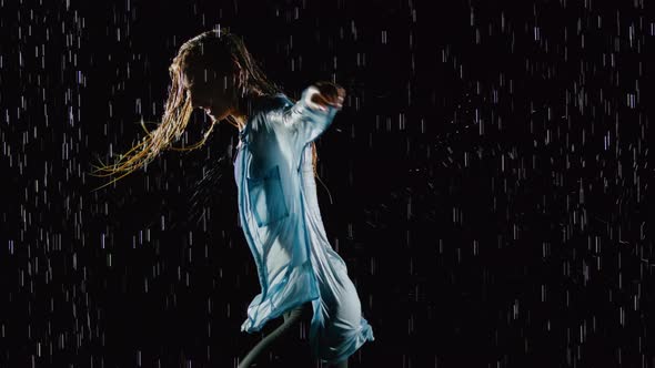 Beautiful Female Hip Hop Dancer In The Rain