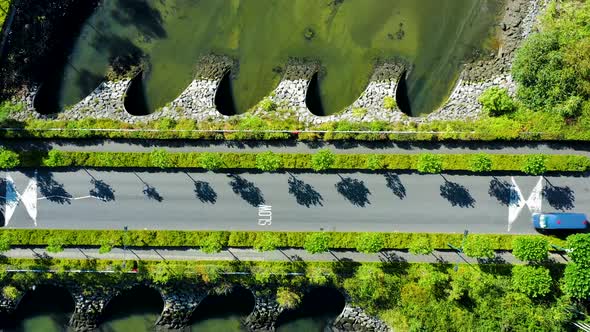 Top-down view over the bridge 