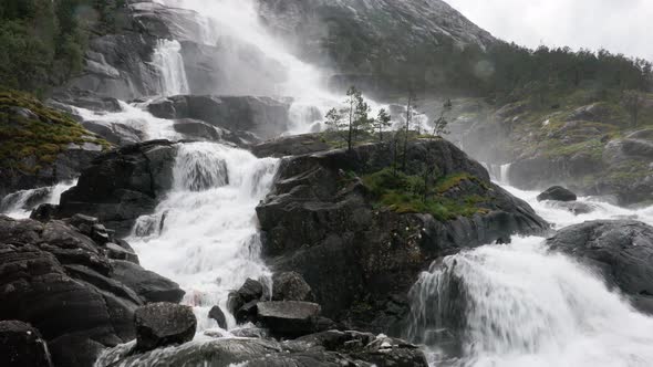 Langfoss (Langfossen) - the fifth highest waterfall in Norway.