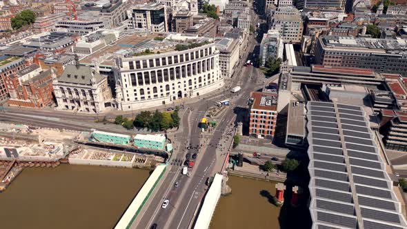 Aerial Approach Downtown London Blackfriars 4k