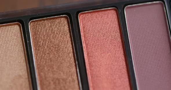 Eye shadow palette for make up