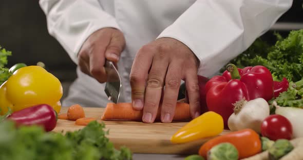 Preparing Carrot for Cooking