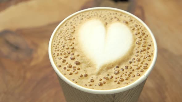 Heart Latte Art.