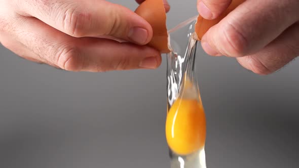 Cracking Egg 10