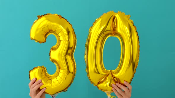 Gold Foil Number 30 Thirty Celebration Balloon